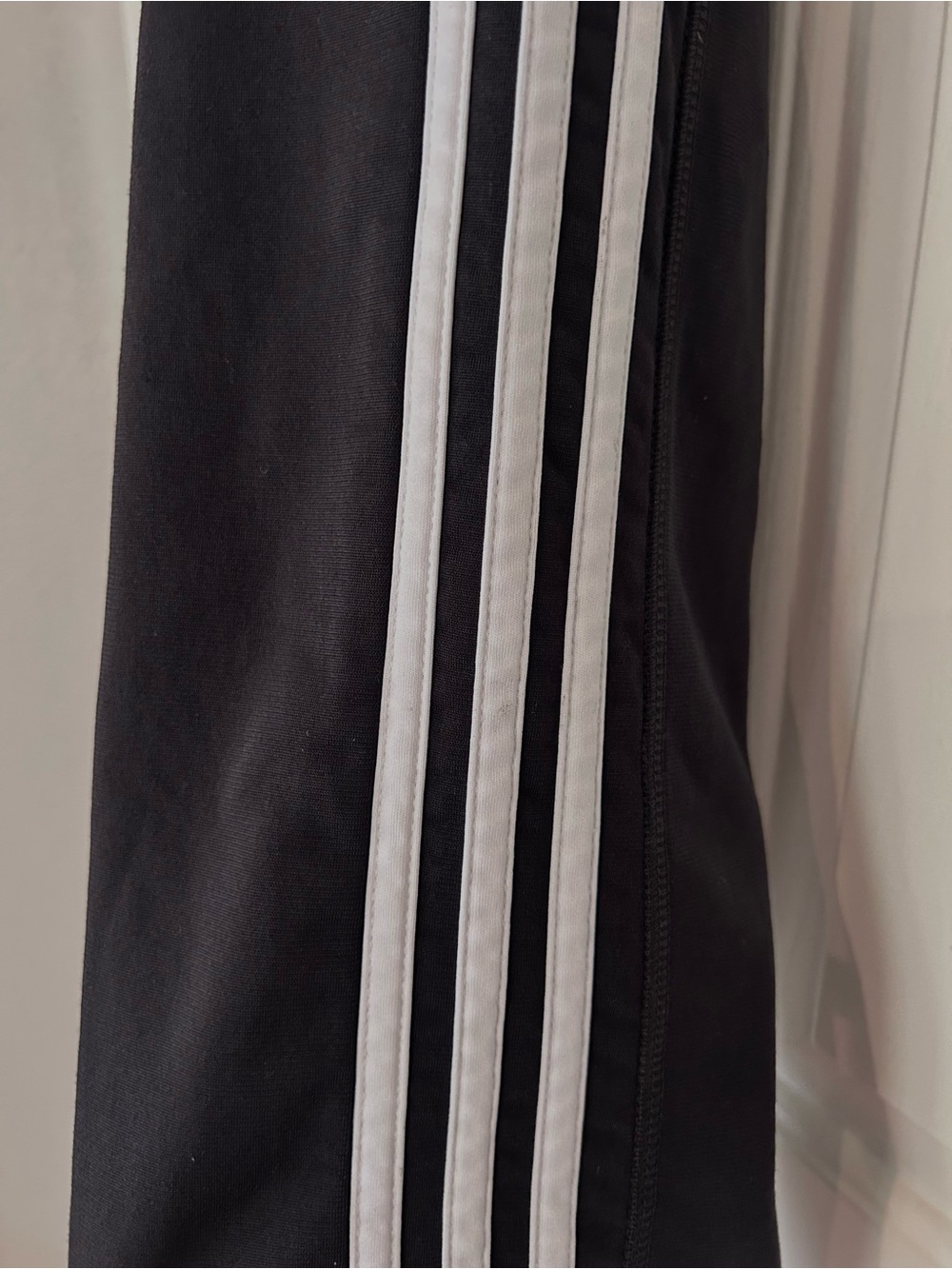 Adidas Black and white track suit - Picture 3 of 5